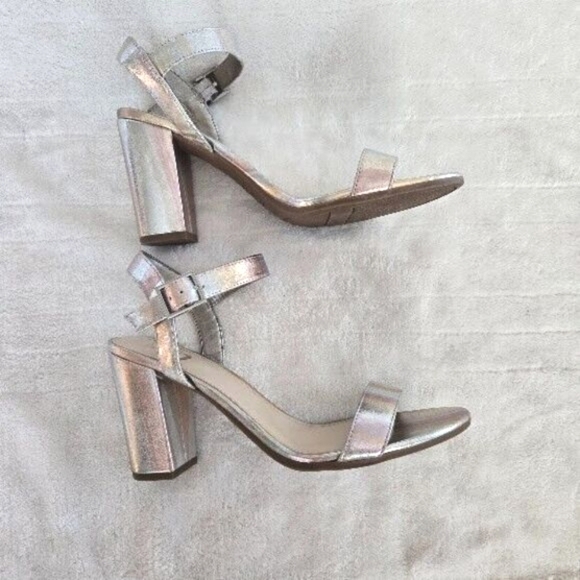 CIRCUS by SAM EDELMAN METALLIC MULTICOLOR FORMAL DRESSY ANKLE STRAP SANDALS SZ 8 - Picture 6 of 10